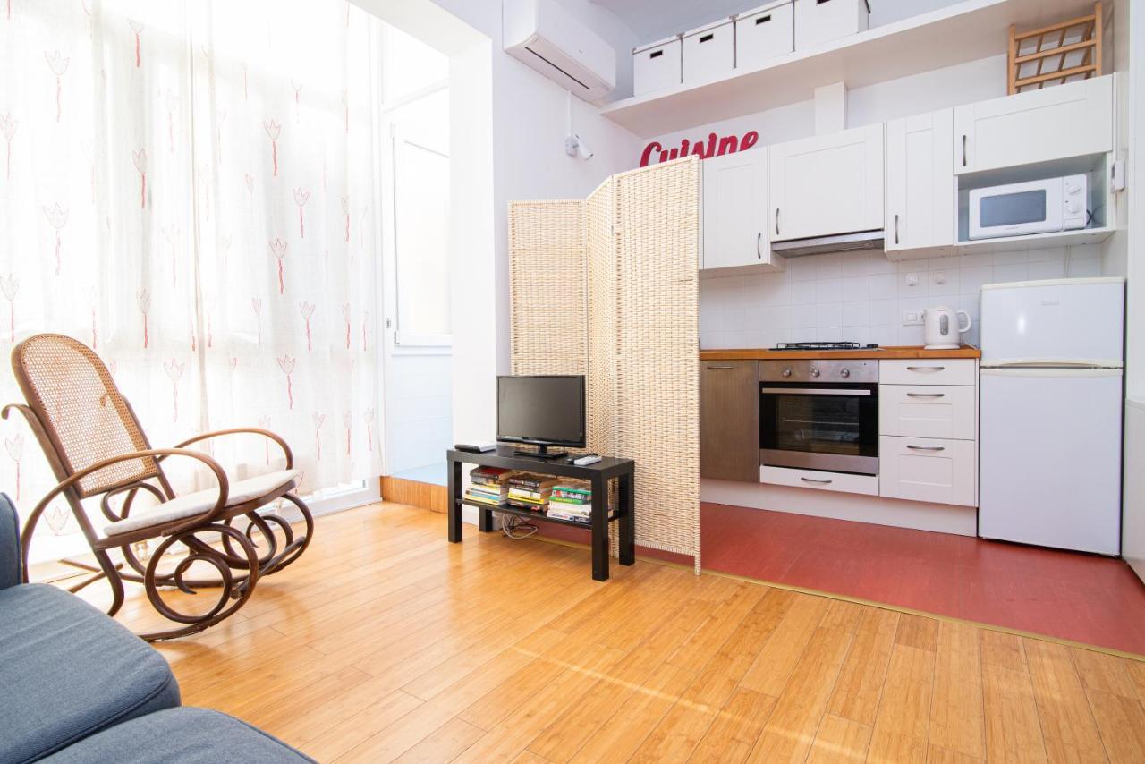 Barcelona Cozy Apartment المظهر الخارجي الصورة